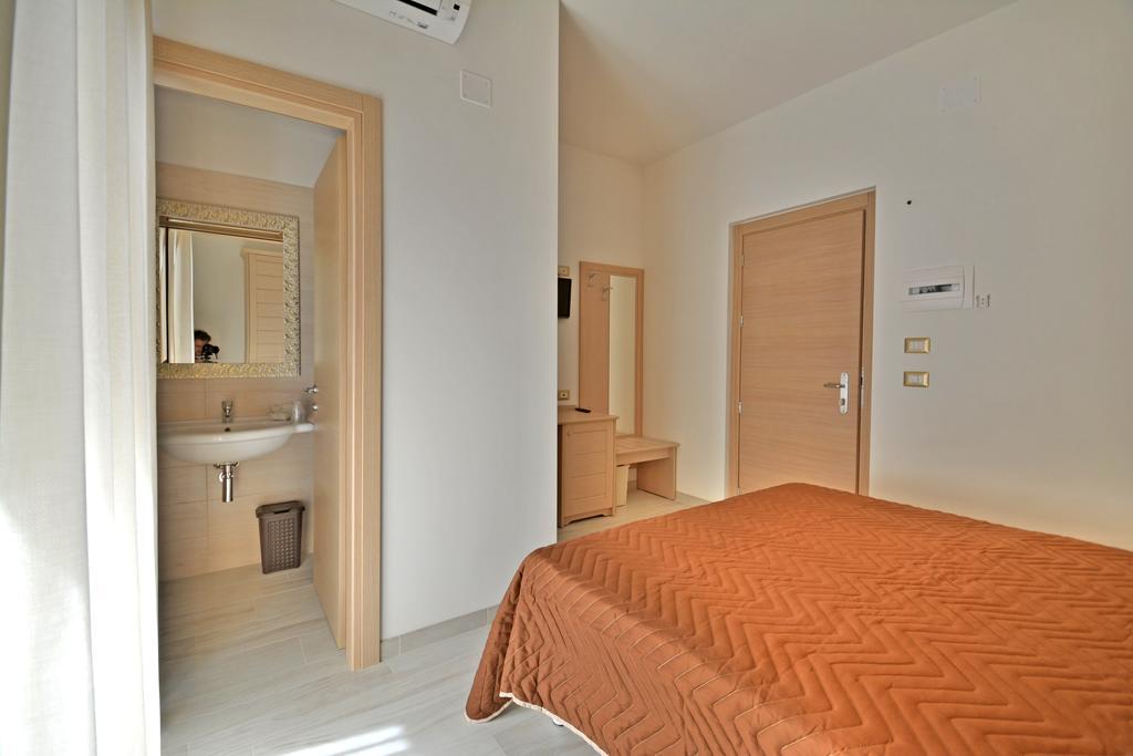 Hotel Incanto Peschici Bagian luar foto