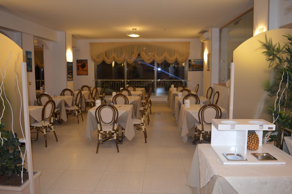 Hotel Incanto Peschici Bagian luar foto